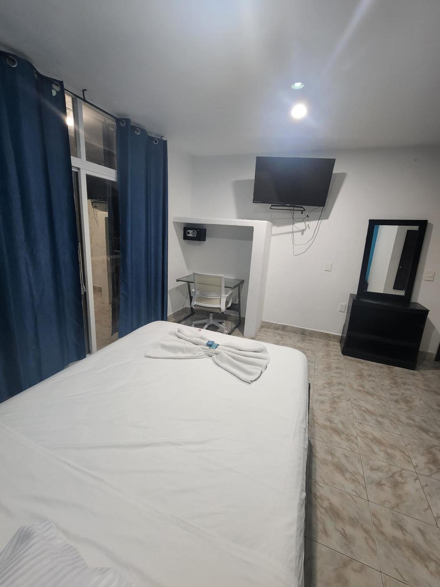 Hotel Turquesa Playa del Carmen Buitenkant foto